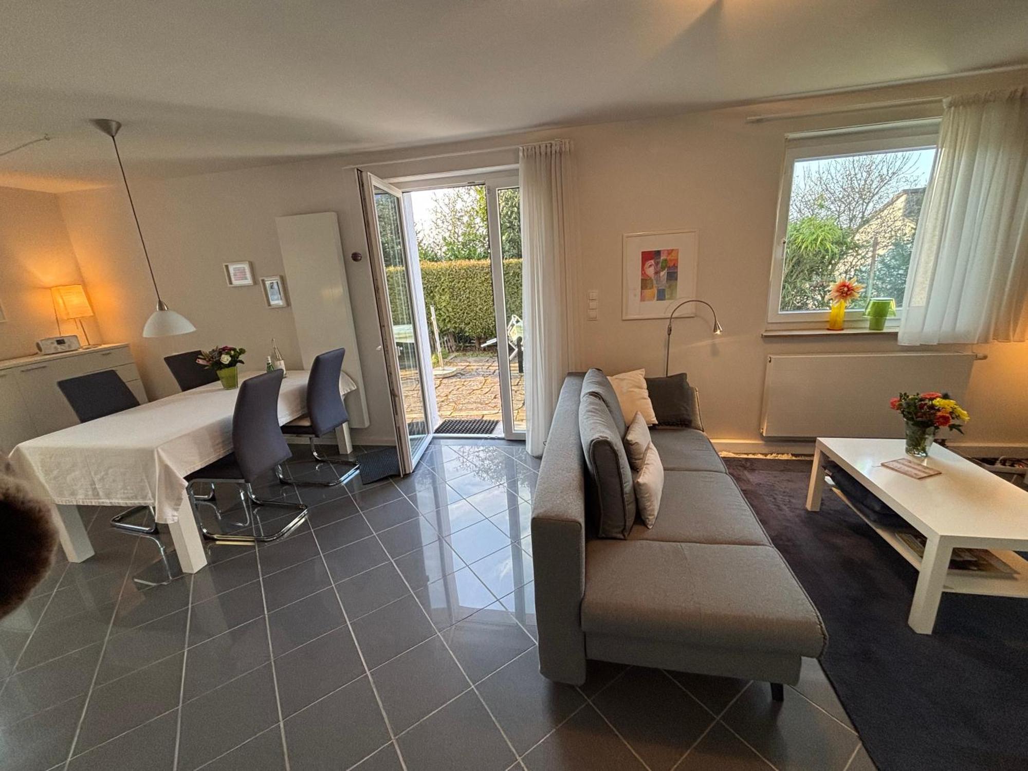 Charmante Ferienwohnung Fuer 2-3 Gaeste Wuerzburg Höchberg Dış mekan fotoğraf