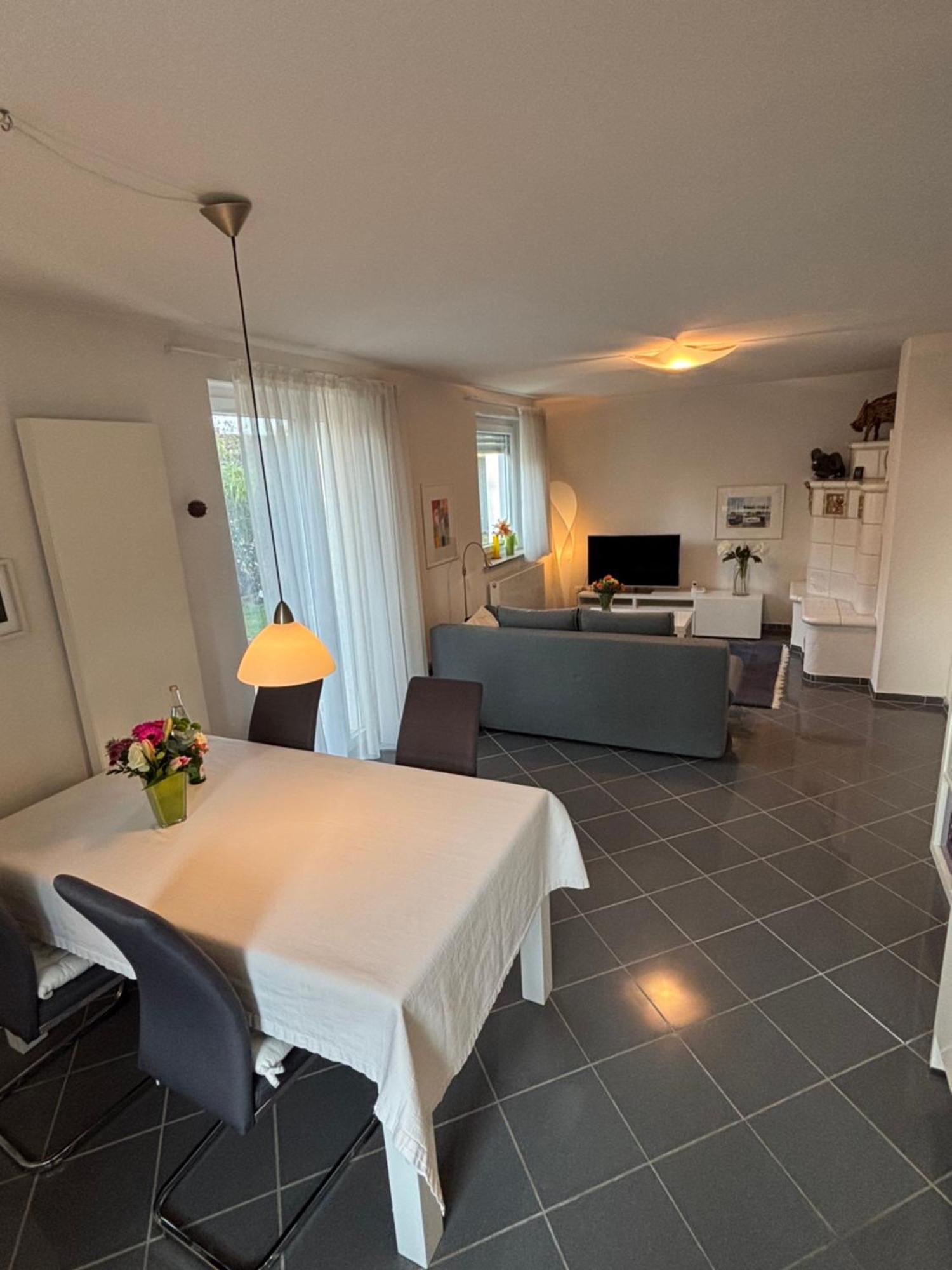Charmante Ferienwohnung Fuer 2-3 Gaeste Wuerzburg Höchberg Dış mekan fotoğraf